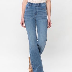 Judy Blue pull on elastic waist size 15